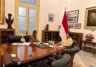 Presiden Prabowo Subianto menerima Menteri ESDM Bahlil Lahadalia di Istana Merdeka