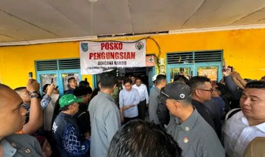 Wapres Tinjau Posko Pengungsian dan Permukiman Terdampak Banjir di Kabupaten Banjar