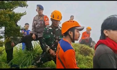 Dua Jenazah Korban Jatuhnya Pesawat ATR Ditemukan di Bulusaraung Pangkep