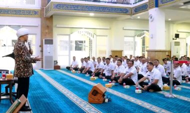 Aa Gym Penceramah Isra Miraj Kemenhan Ri