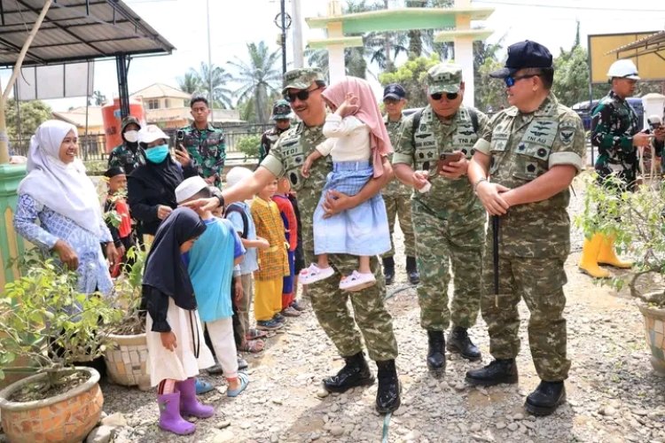 Wakasau Dampingi Wapang TNI Tinjau Latsitardanus XLVI di Aceh Tamiang.
