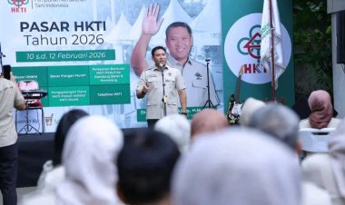 Wamentan Sudaryono Lepas Bantuan HKTI Rp1 Miliar untuk Pemalang dan Bandung Barat