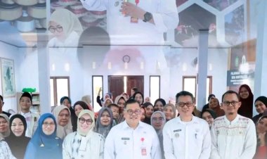 Komitmen Kembangkan UMKM, Bupati Takalar Daeng Manye Sosialisasikan AI UMKM Bersama Google